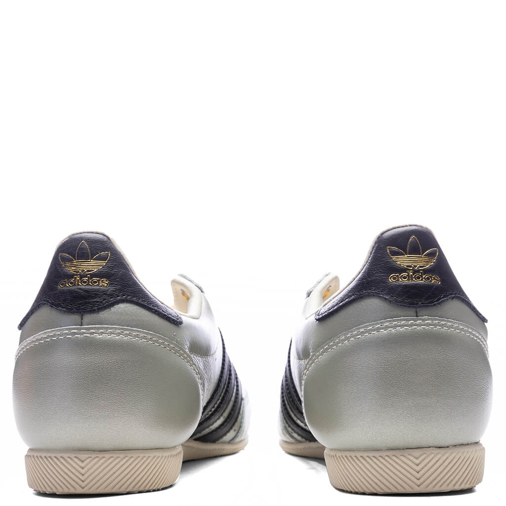 Women's Japan - Alumina/Core Black/Crew White - Image 4