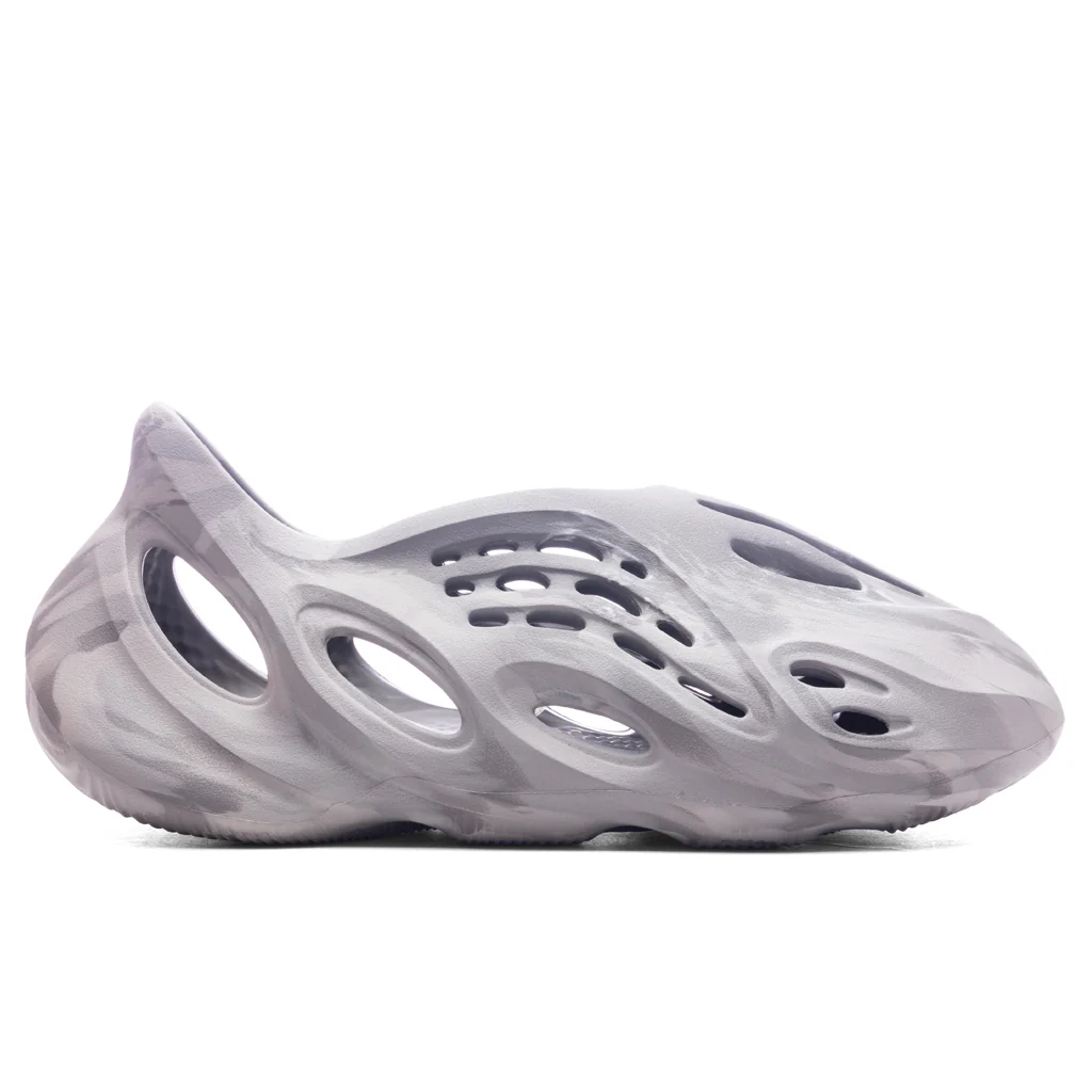 Yeezy Foam RNR - Antoca/MX Granite