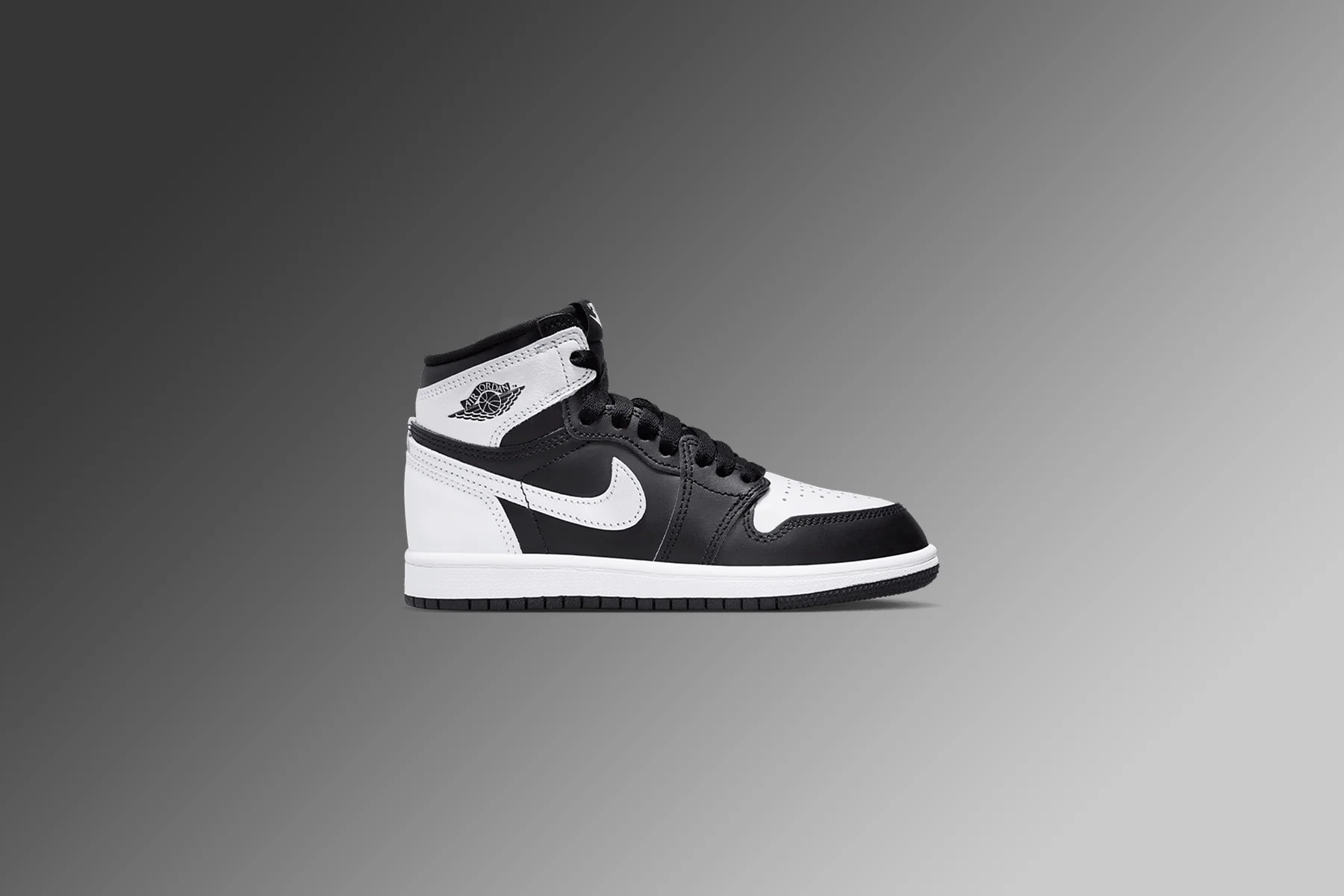 Air Jordan 1 Retro High OG (PS) - Black/White - Image 2