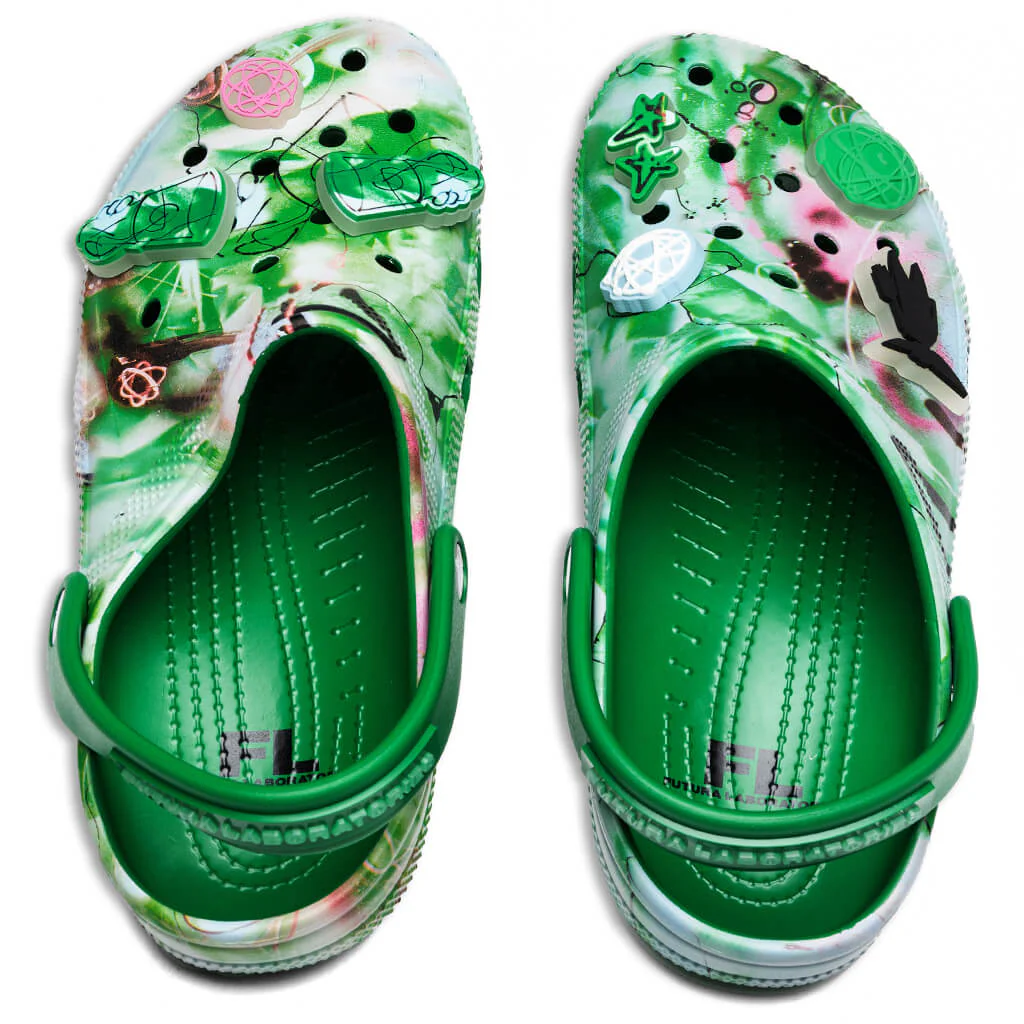 Crocs x The Futura Laboratories Classic Clog - Green Ivy - Image 4