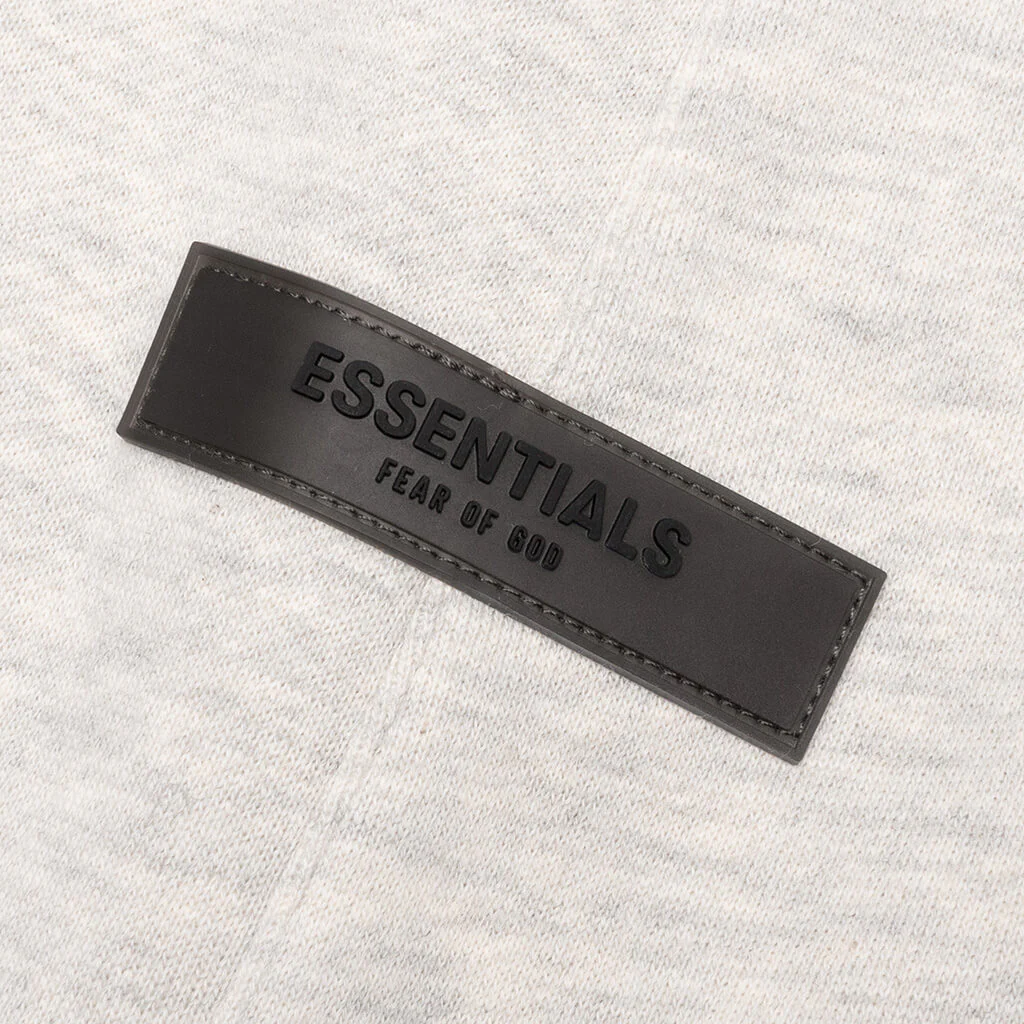 Essentials Sweatshort - Light Oatmeal - Image 4