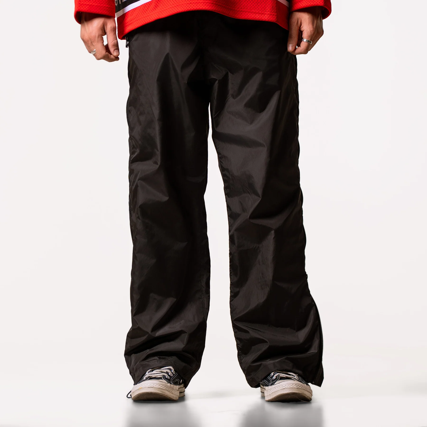 Newman Zipper Expandable Pant - Black - Image 6