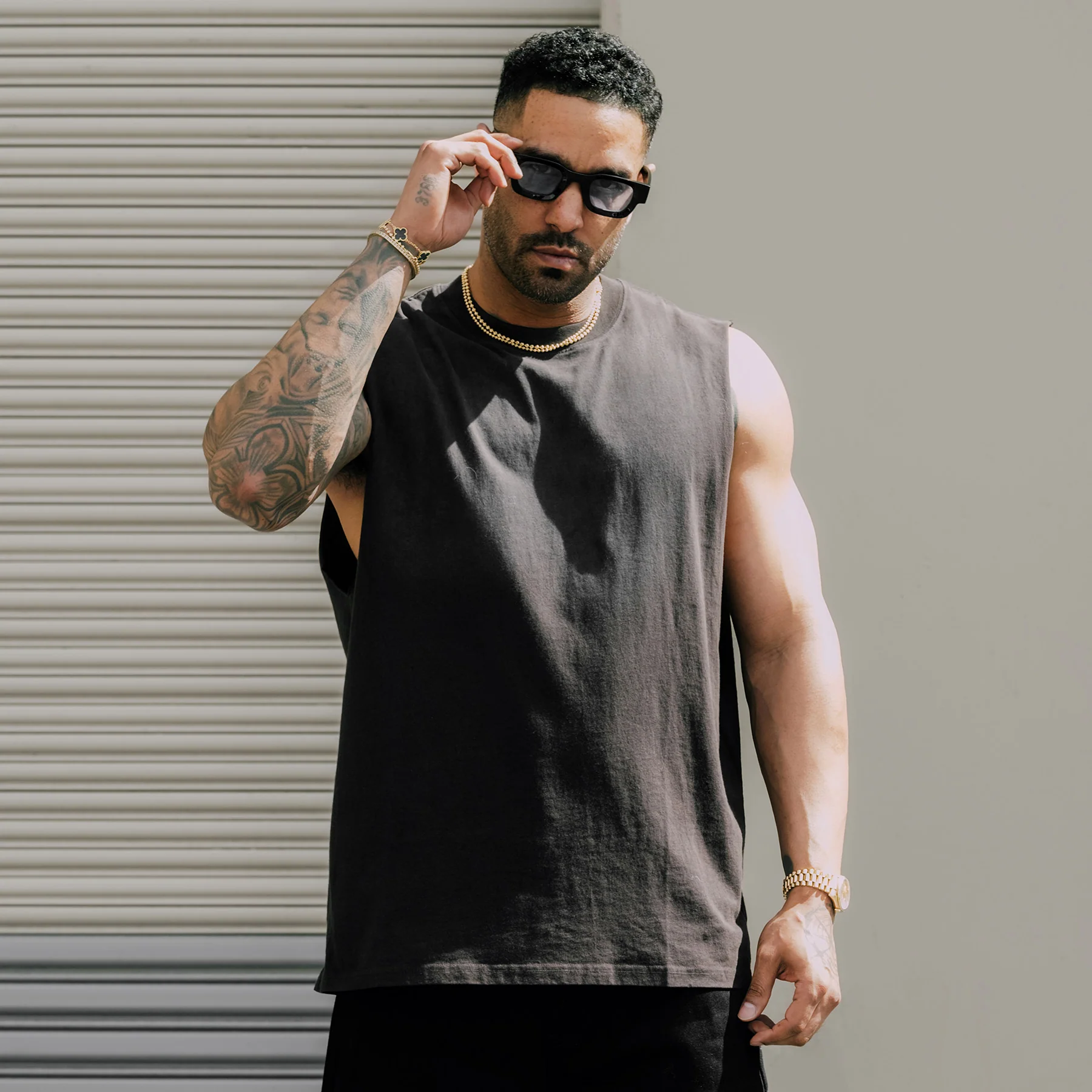 The Dean Sleeveless Tee - Pigment Black - Image 6