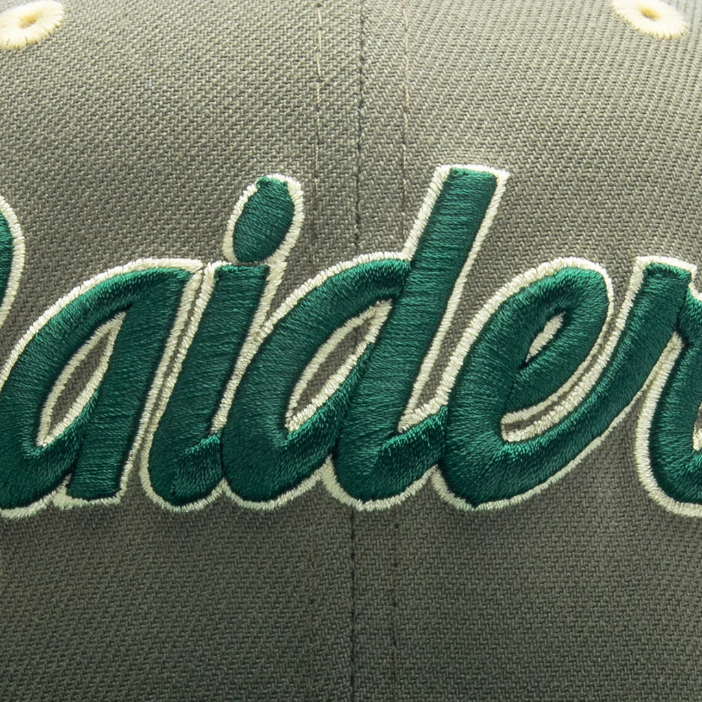 Feature x New Era 59FIFTY Fitted Las Vegas Raiders - Green Back/Emerald Green - Image 4