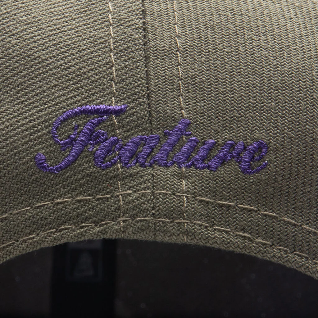 Feature x New Era Old English Scottsdale Snapback - Olive/Purple - Image 4
