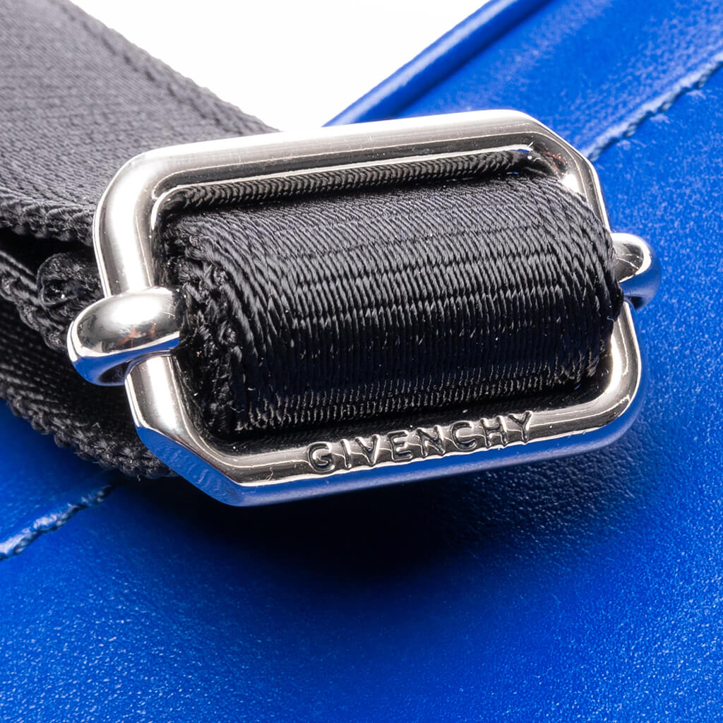 Camera Bag w/ Tech Straps - Ocean Blue - Image 3