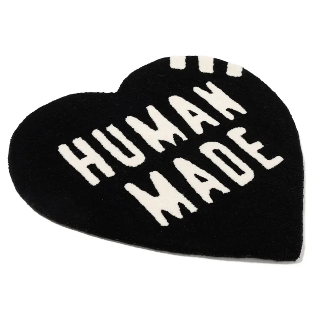 Heart Rug Medium - Black - Image 2
