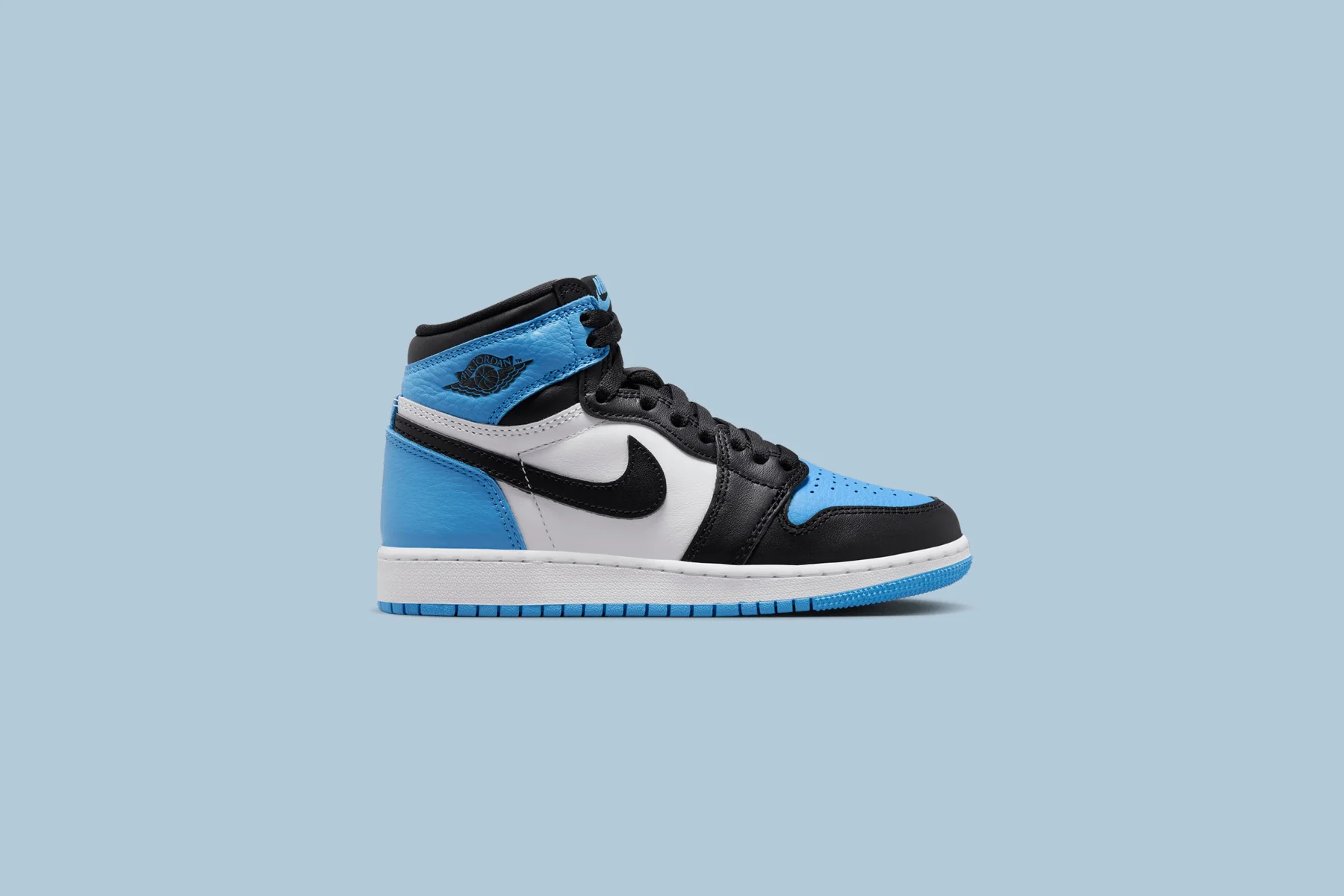Air Jordan 1 Retro High OG (GS) - University Blue/Black/White - Image 5