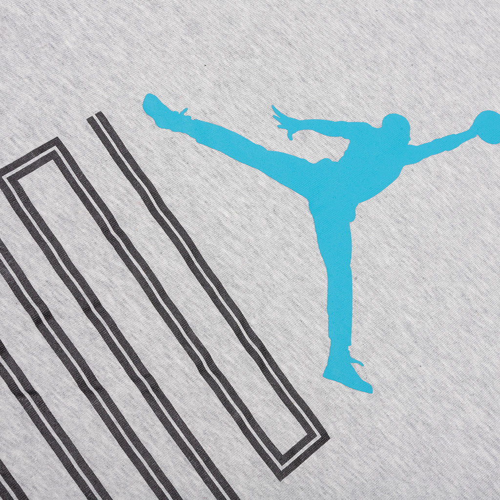 Brooklyn AJ11 Graphic L/S Tee - Grey Heather - Image 3