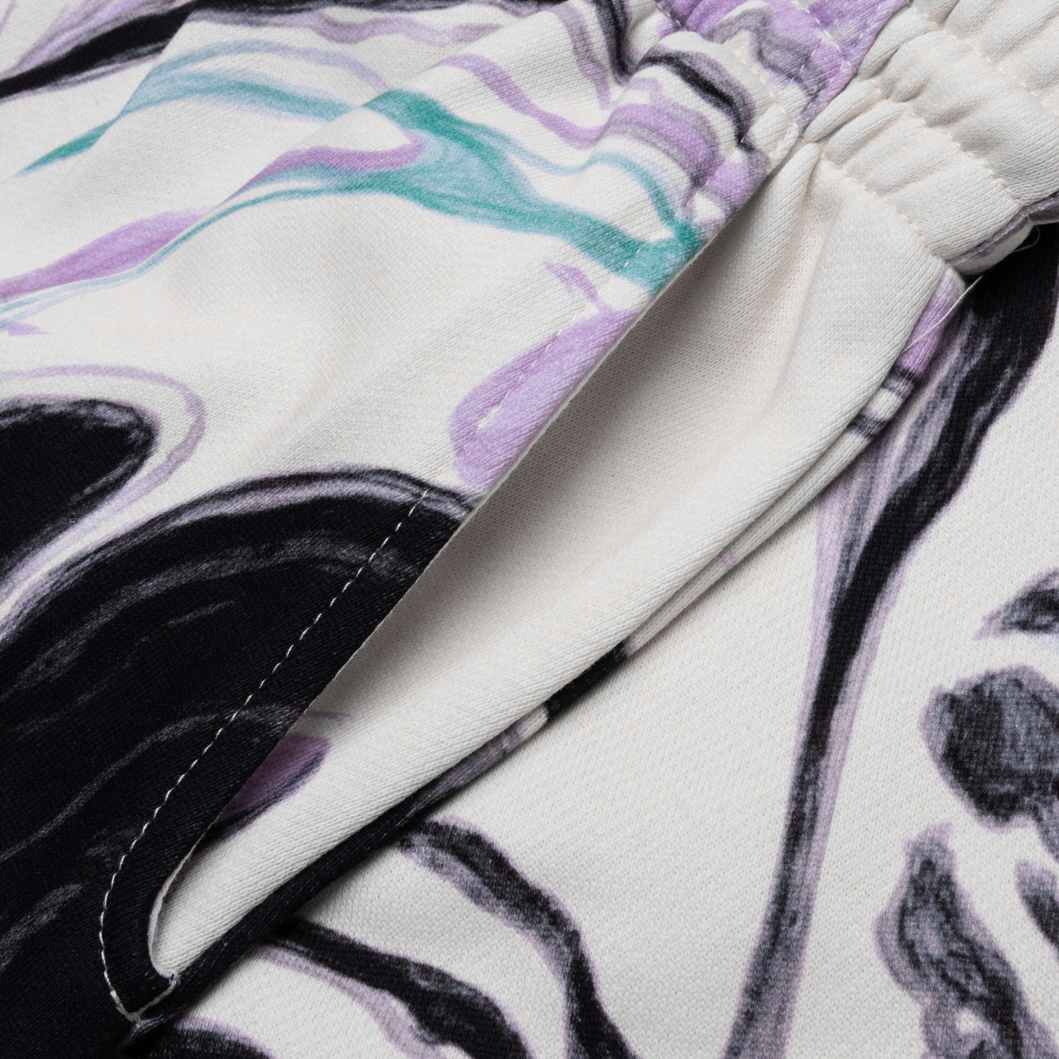 Melting Short - Whisper White - Image 4