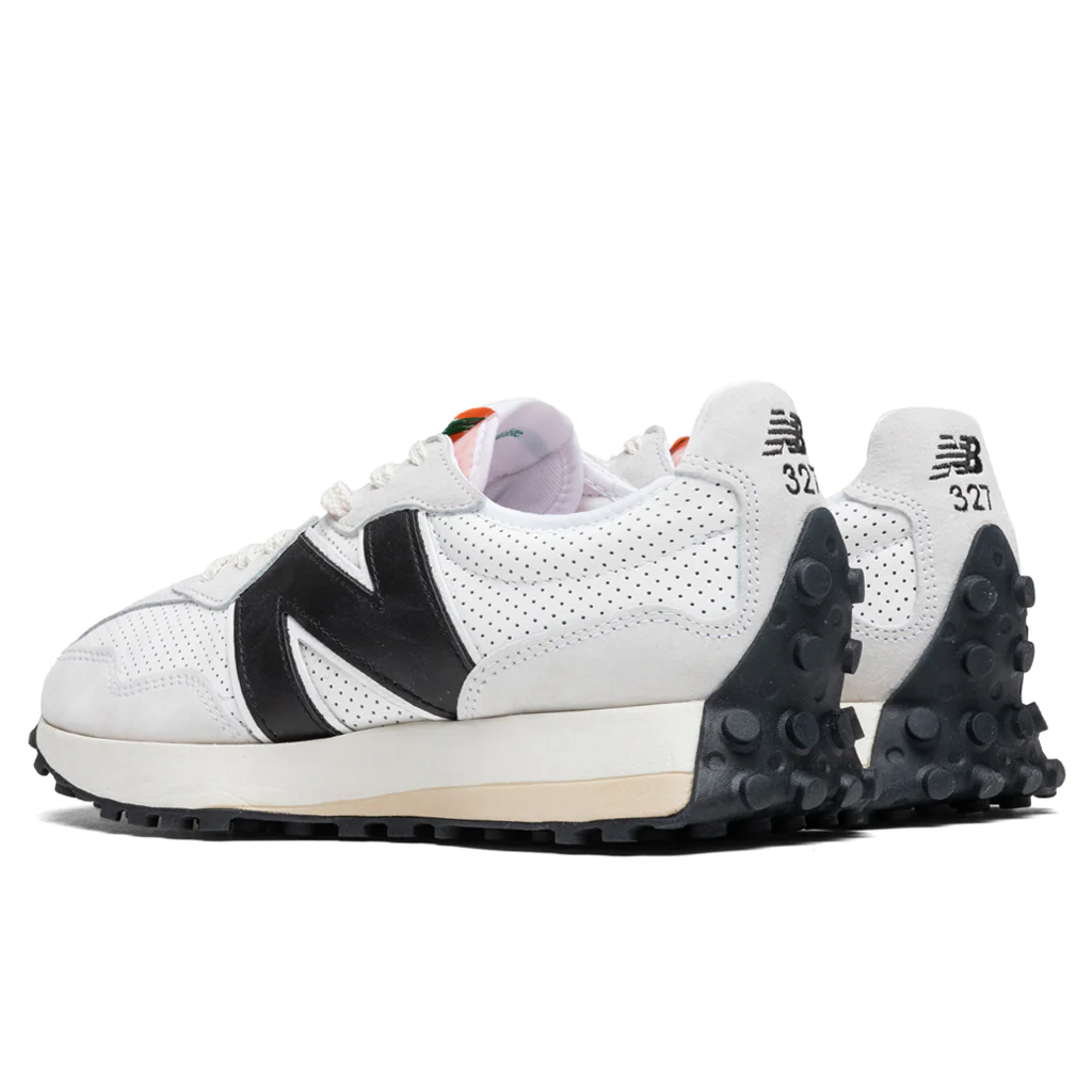 New Balance x Casablanca 327 - Grey/Black - Image 3