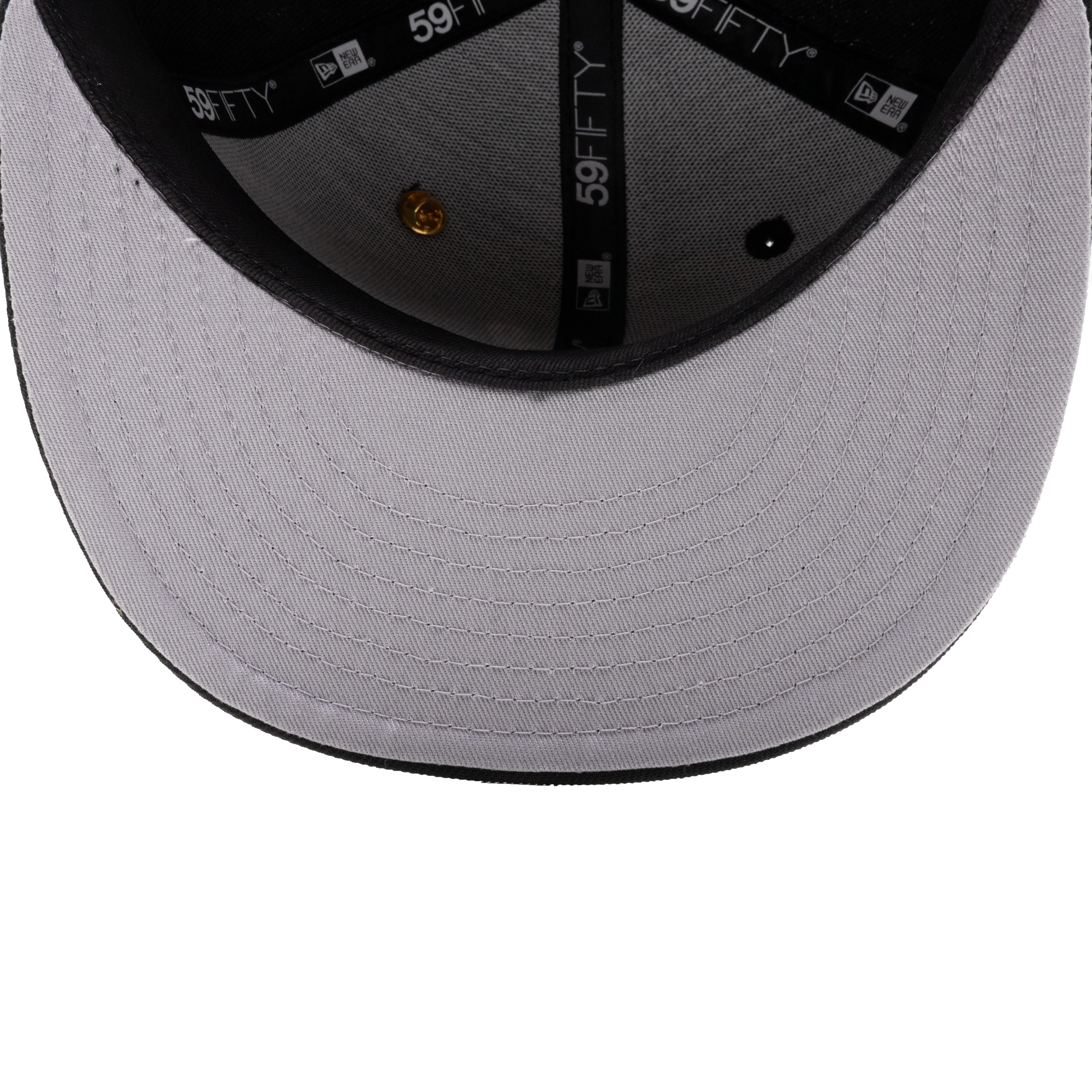 Feature x New Era 59FIFTY Fitted Old English F La Jolla - Black/White - Image 6