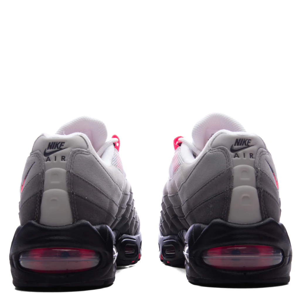 Air Max 95 OG 'Solar Red' - Black/Solar Red/Medium Ash/Dark Pewter - Image 4