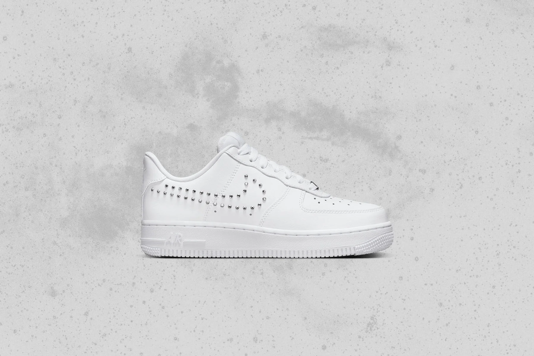 Women's Air Force 1 '07 - White/Chrome/Metallic Silver - Image 4