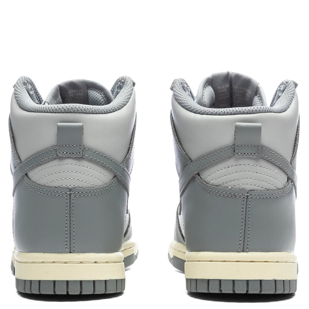 Women's Dunk High - Grey Fog/Particle Grey/Cashmere - Image 4