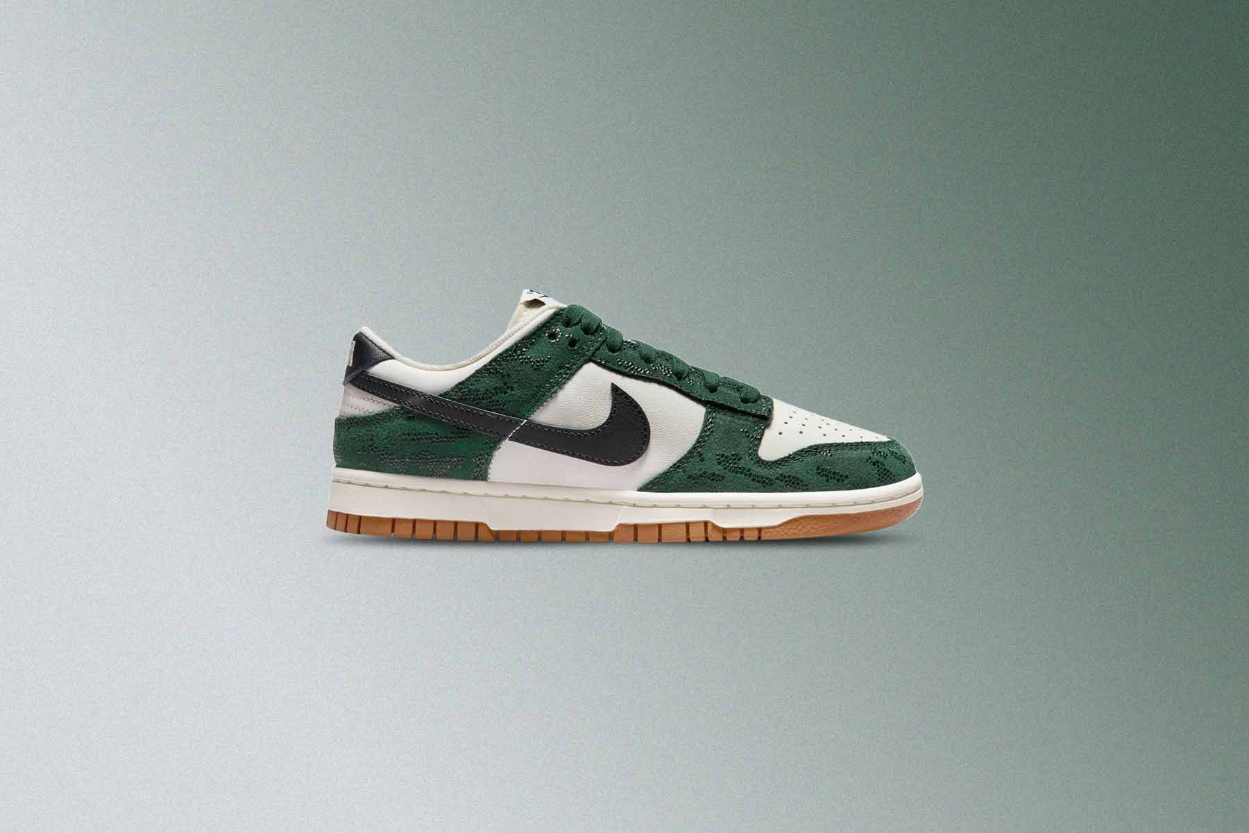 Women's Dunk Low 'Green Snake' - Pro Green/Black/Sail - Image 5