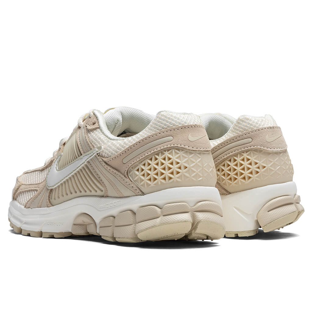 Women's Zoom Vomero 5 Gold - Beach/Sail/Light Khaki/Pale Ivory - Image 3