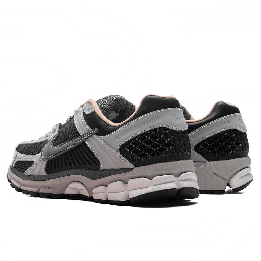 Zoom Vomero 5 - Dark Smoke Grey/Smoke Grey/Light Smoke Grey - Image 3