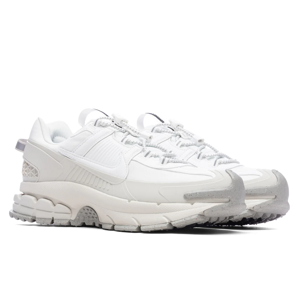 Zoom Vomero Roam - Summit White/Light Bone - Image 2