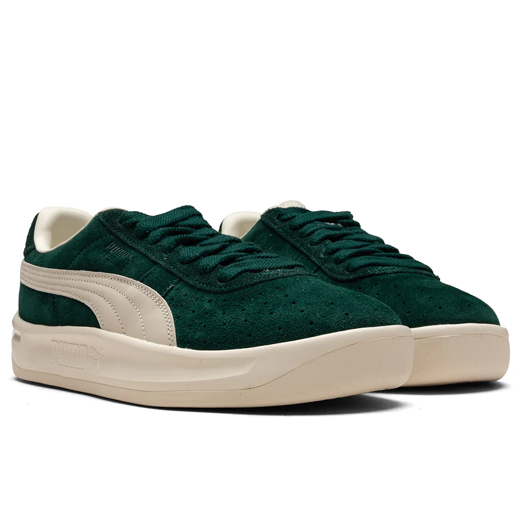 GV Special Suede - Dark Myrtle/Warm White - Image 2