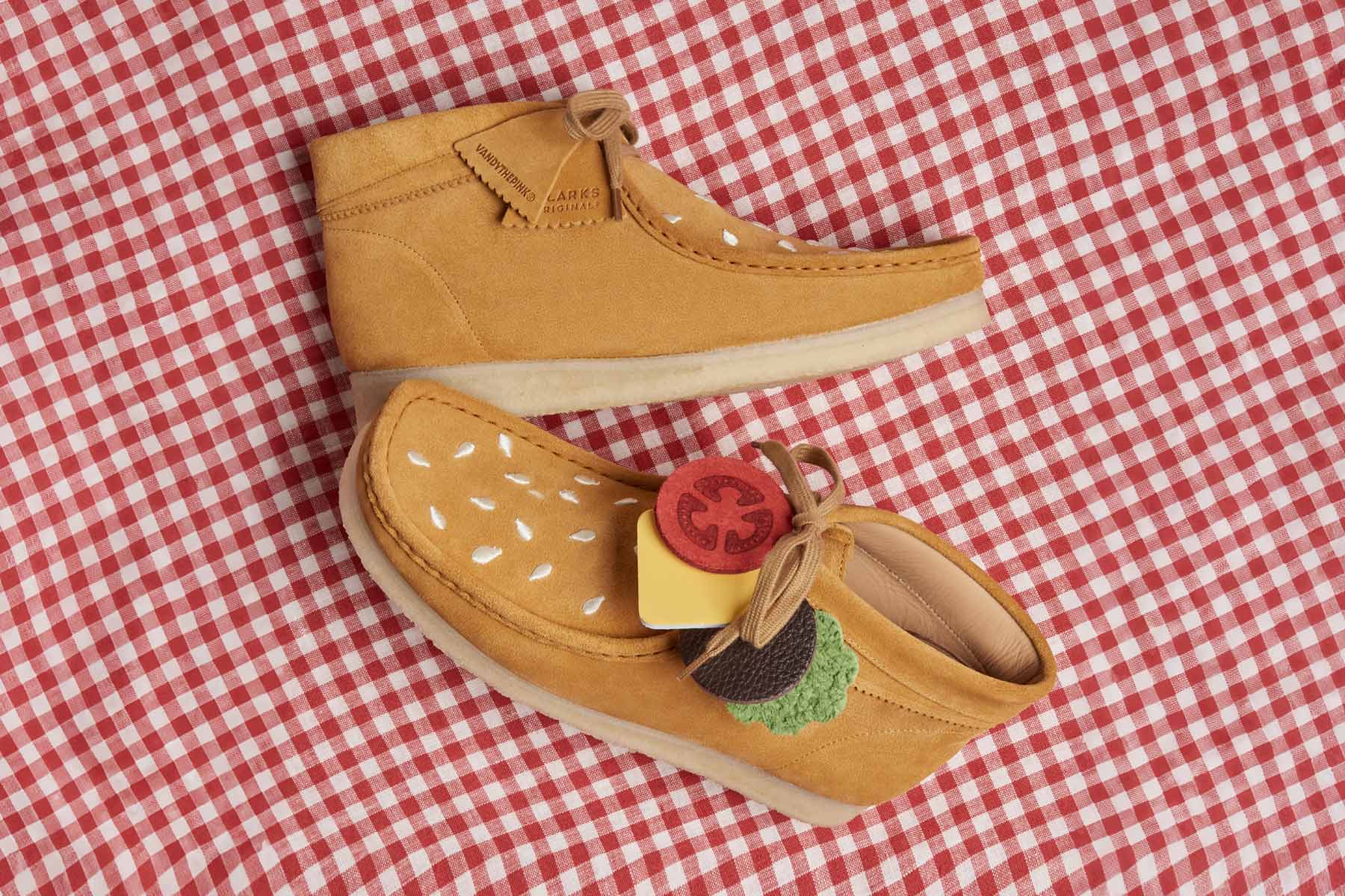 Vandy The Pink x Clarks Embroidery Wallabee Boot - Tan - Image 5