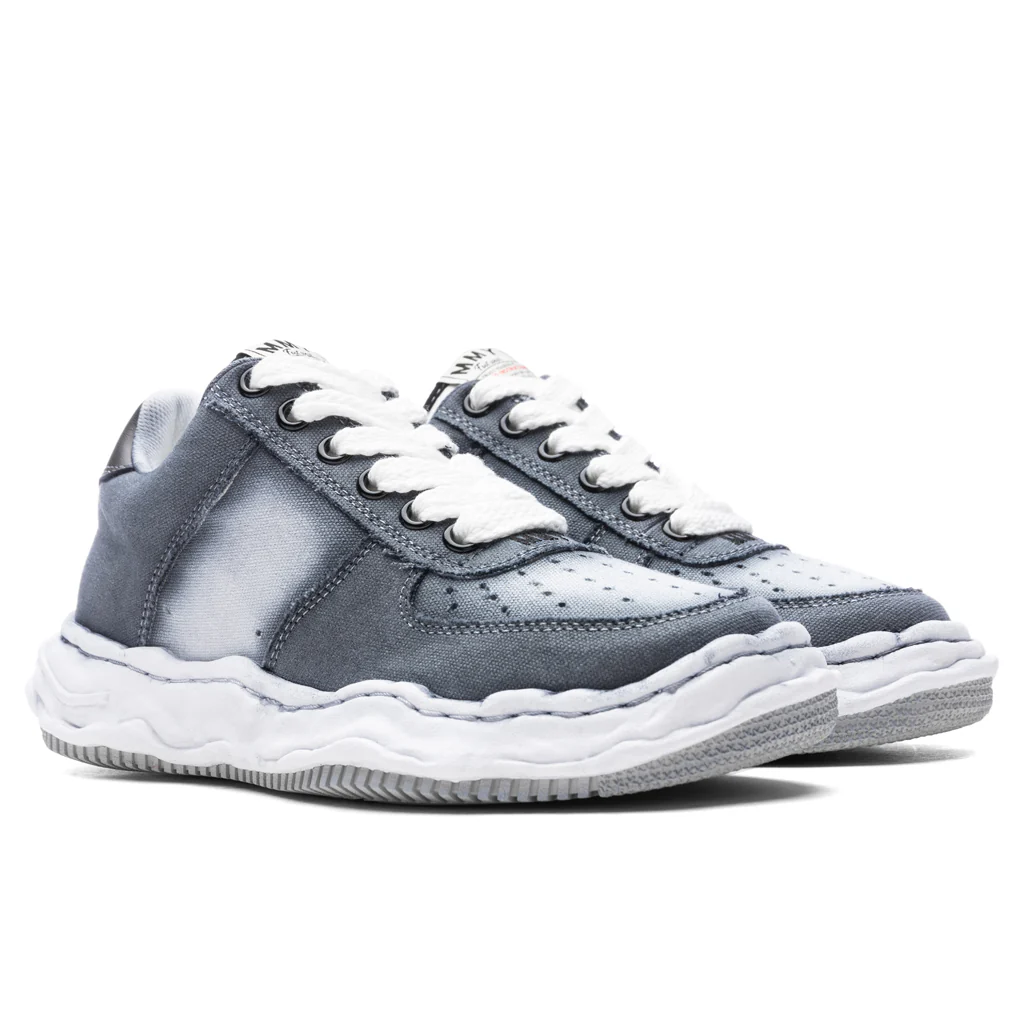 Wayne Low Top Sneakers - Black - Image 2